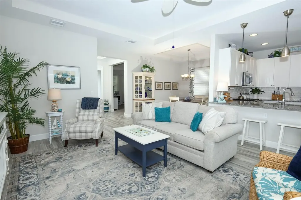 560 Adenmore Terrace Deland FL 32724