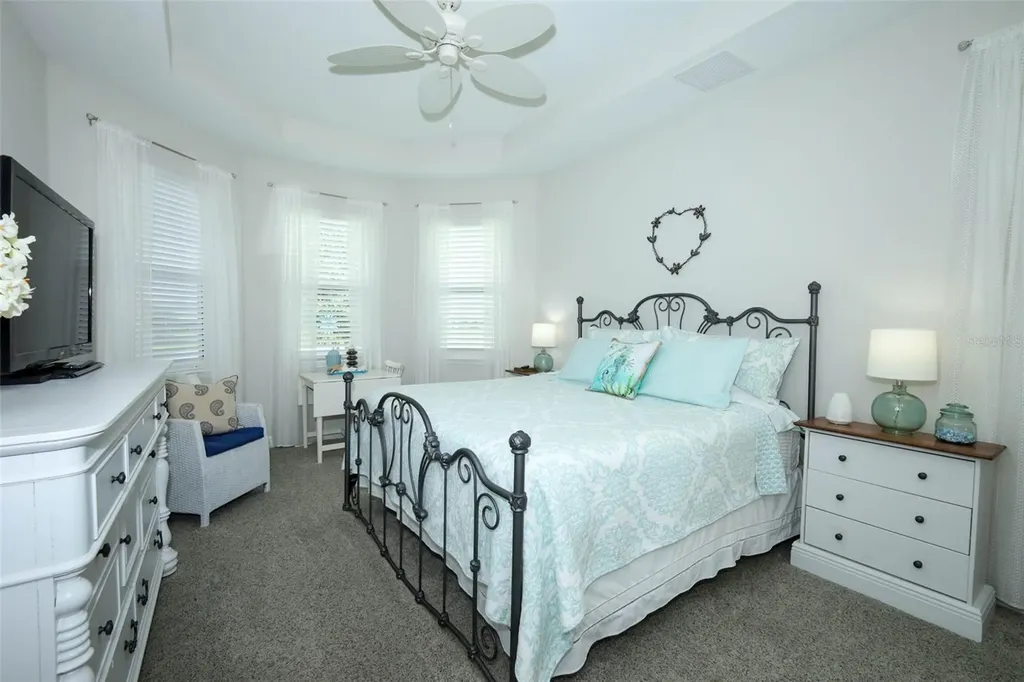 560 Adenmore Terrace Deland FL 32724