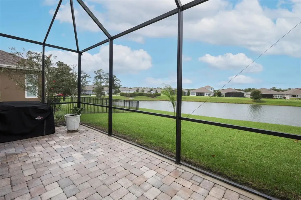 560 Adenmore Terrace Deland FL 32724