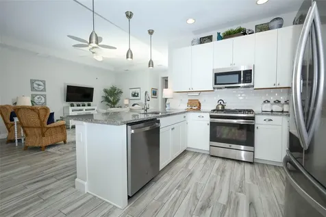 560 Adenmore Terrace Deland FL 32724