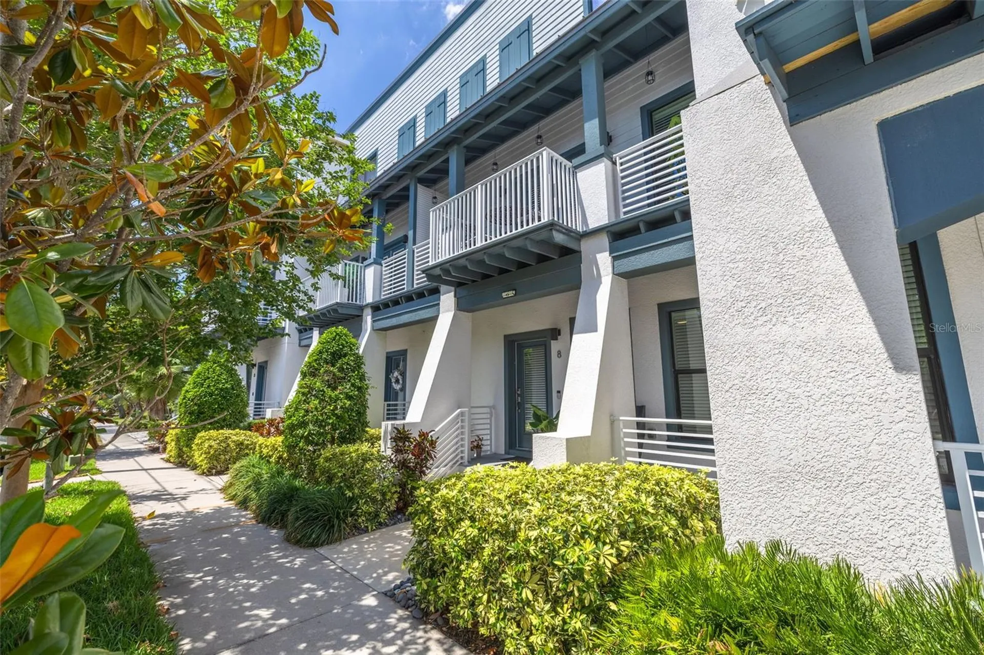 946 Highland Avenue Dunedin FL 34698