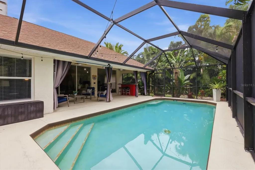 9114 16th Avenue Circle NW Bradenton FL 34209