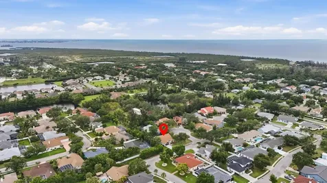9114 16th Avenue Circle NW Bradenton FL 34209