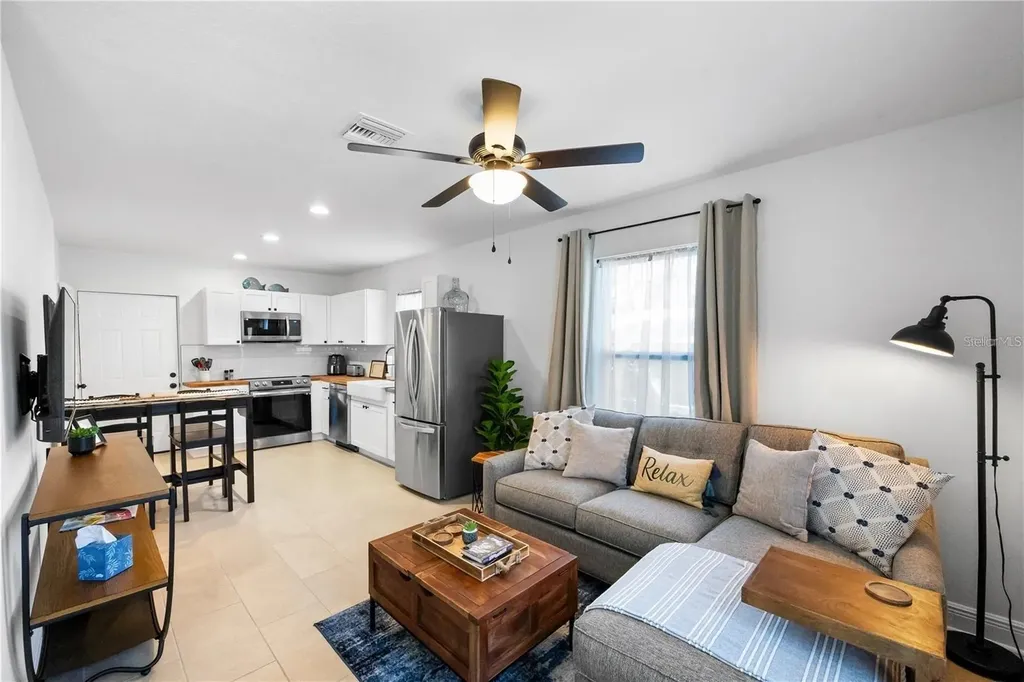 707 N Disston Avenue Tarpon Springs FL 34689