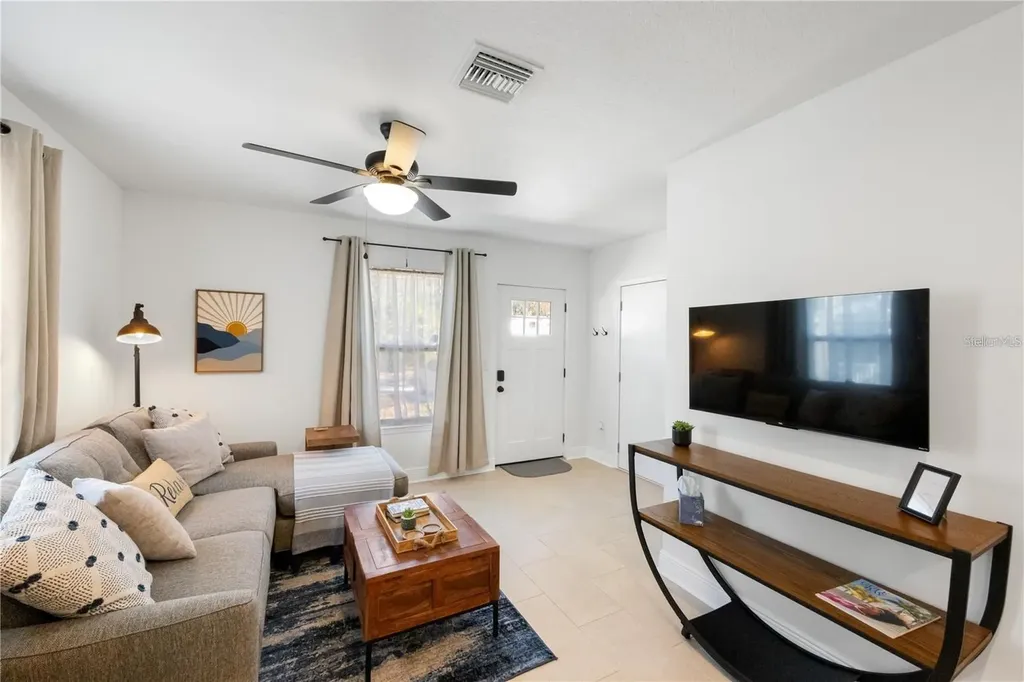 707 N Disston Avenue Tarpon Springs FL 34689