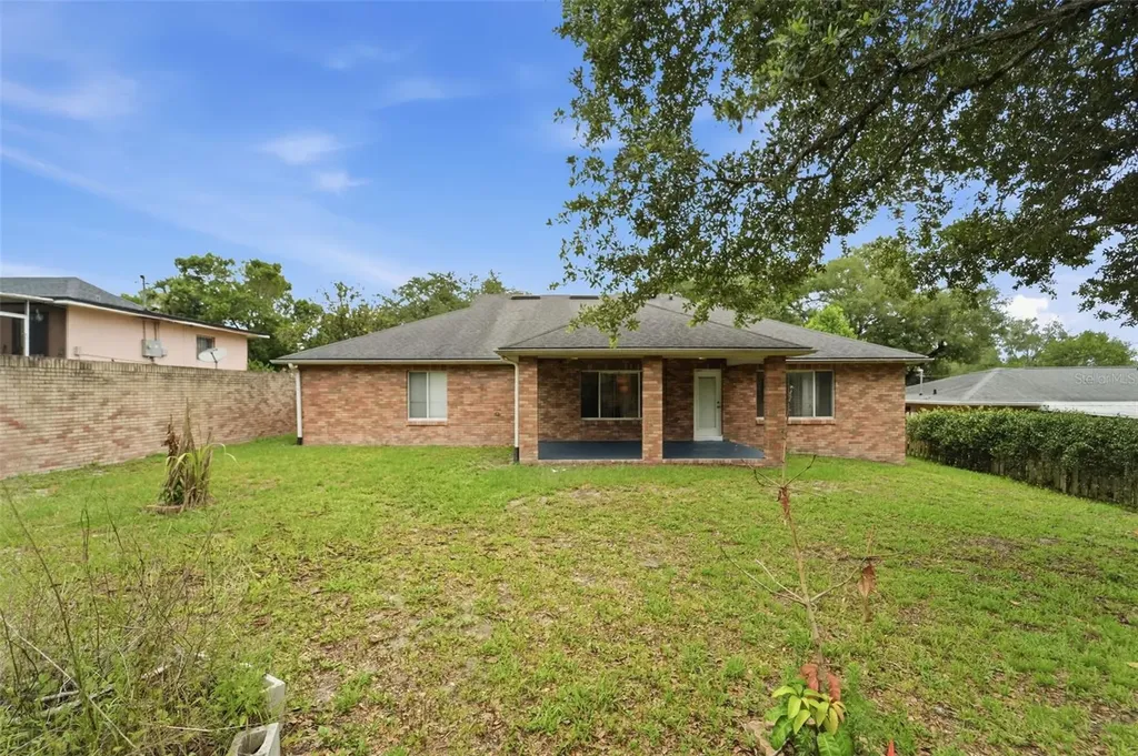2068 Dixie Belle Avenue Deltona FL 32725