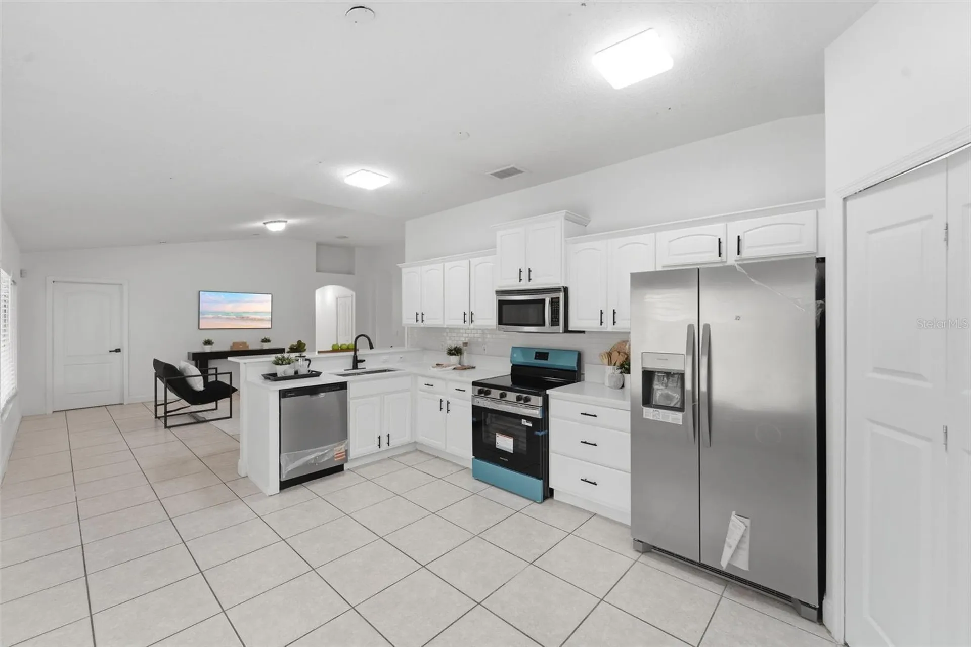 2068 Dixie Belle Avenue Deltona FL 32725