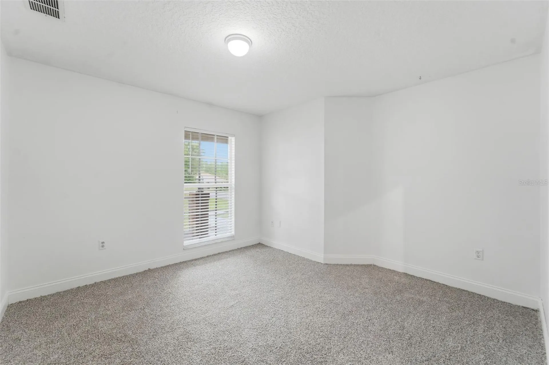 2068 Dixie Belle Avenue Deltona FL 32725