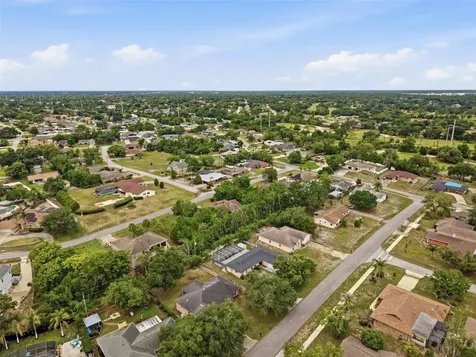 2068 Dixie Belle Avenue Deltona FL 32725