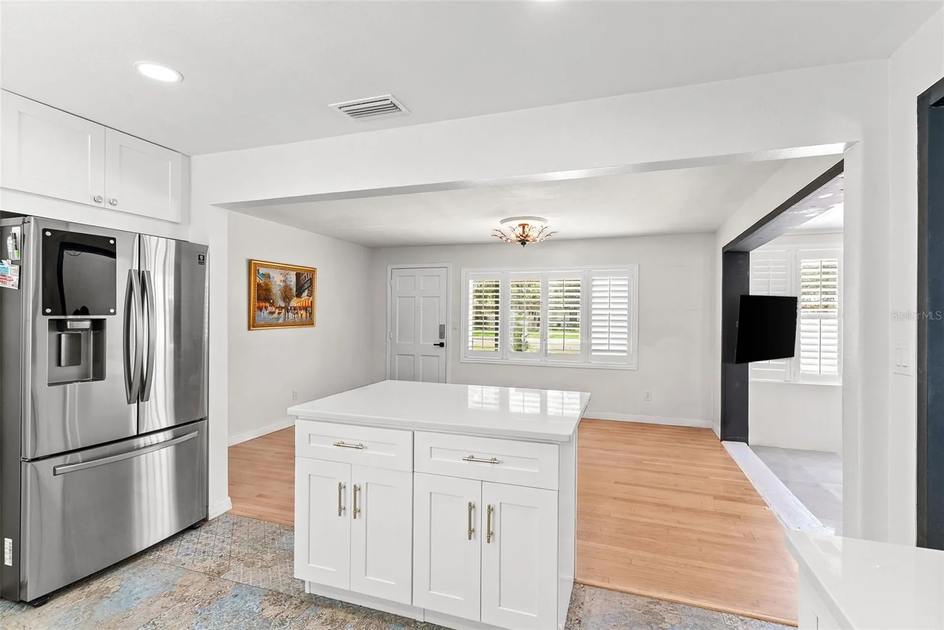 4104 W Knights Avenue Tampa FL 33611