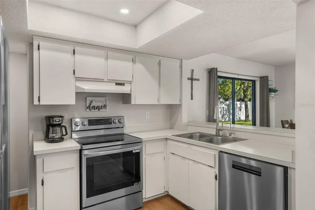 5525 Applegate Drive Spring Hill FL 34606