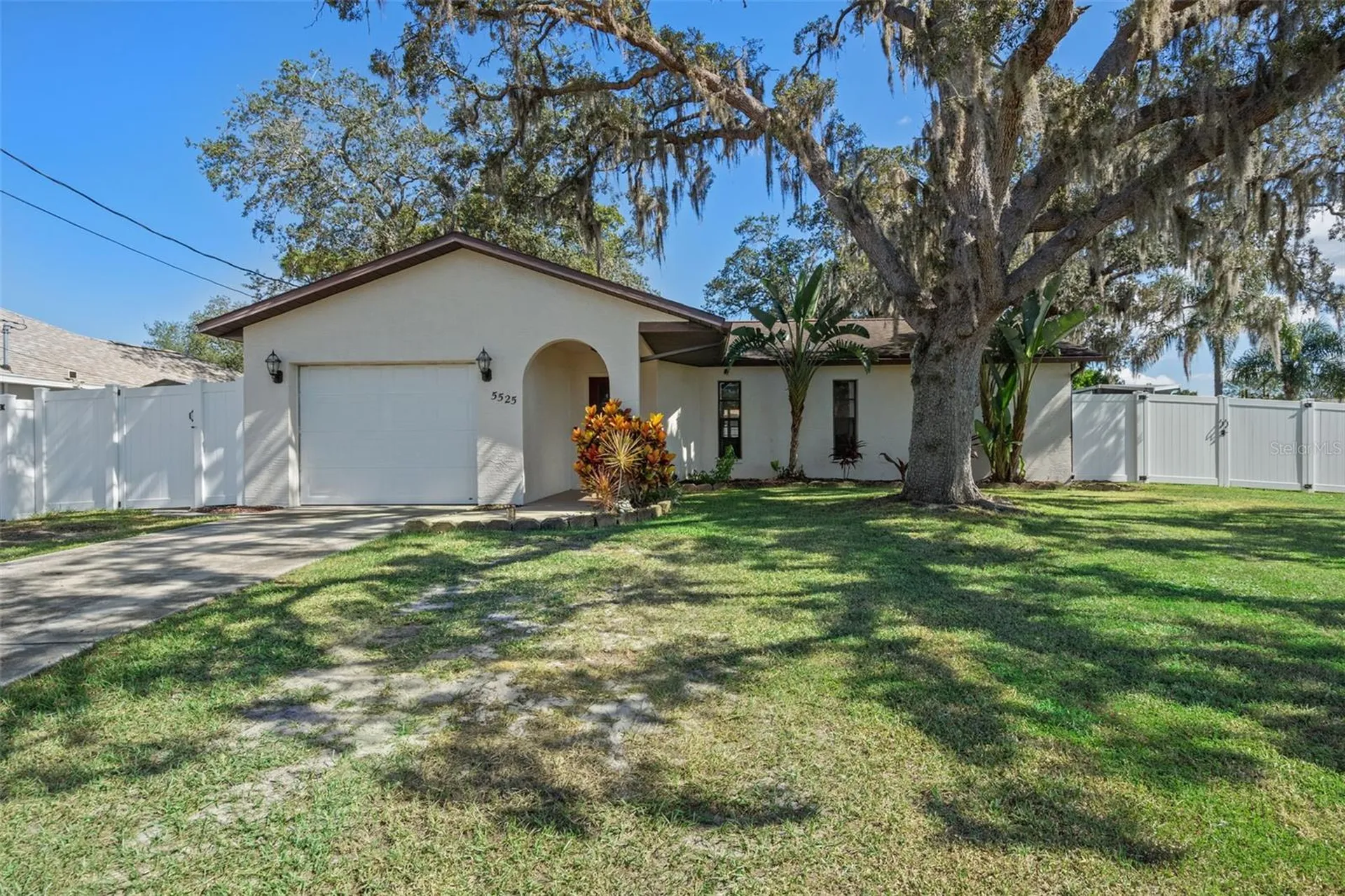 5525 Applegate Drive Spring Hill FL 34606