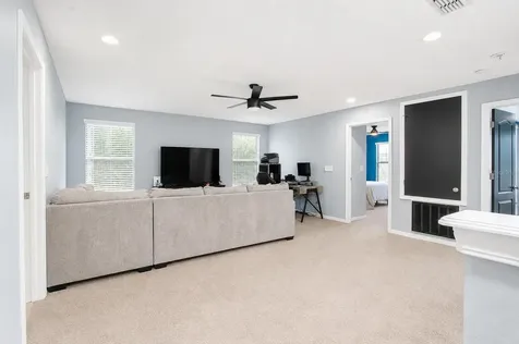 12317 Great Commission Way Orlando FL 32832