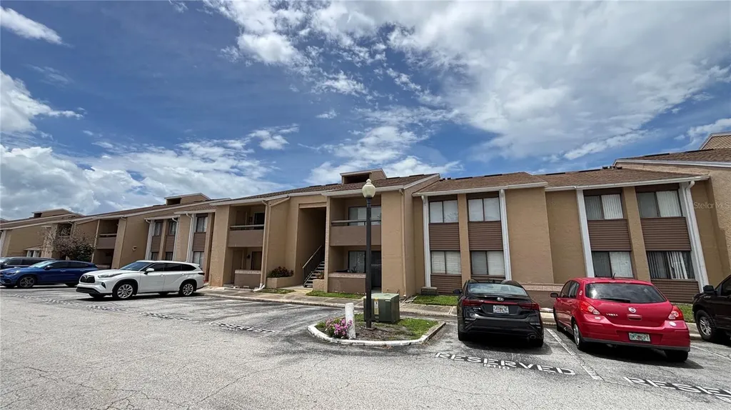 5169 Vineland Road Orlando FL 32811