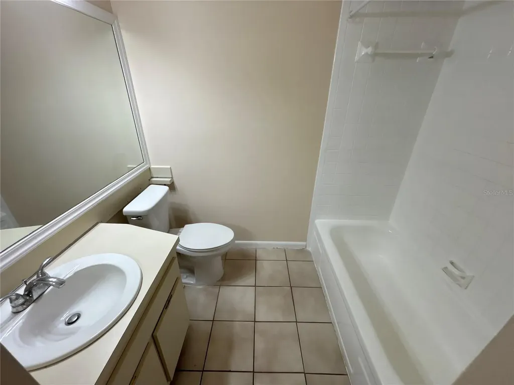5169 Vineland Road Orlando FL 32811