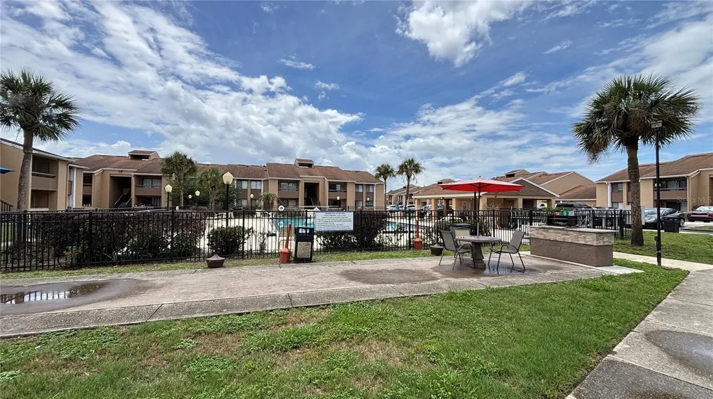 5169 Vineland Road Orlando FL 32811