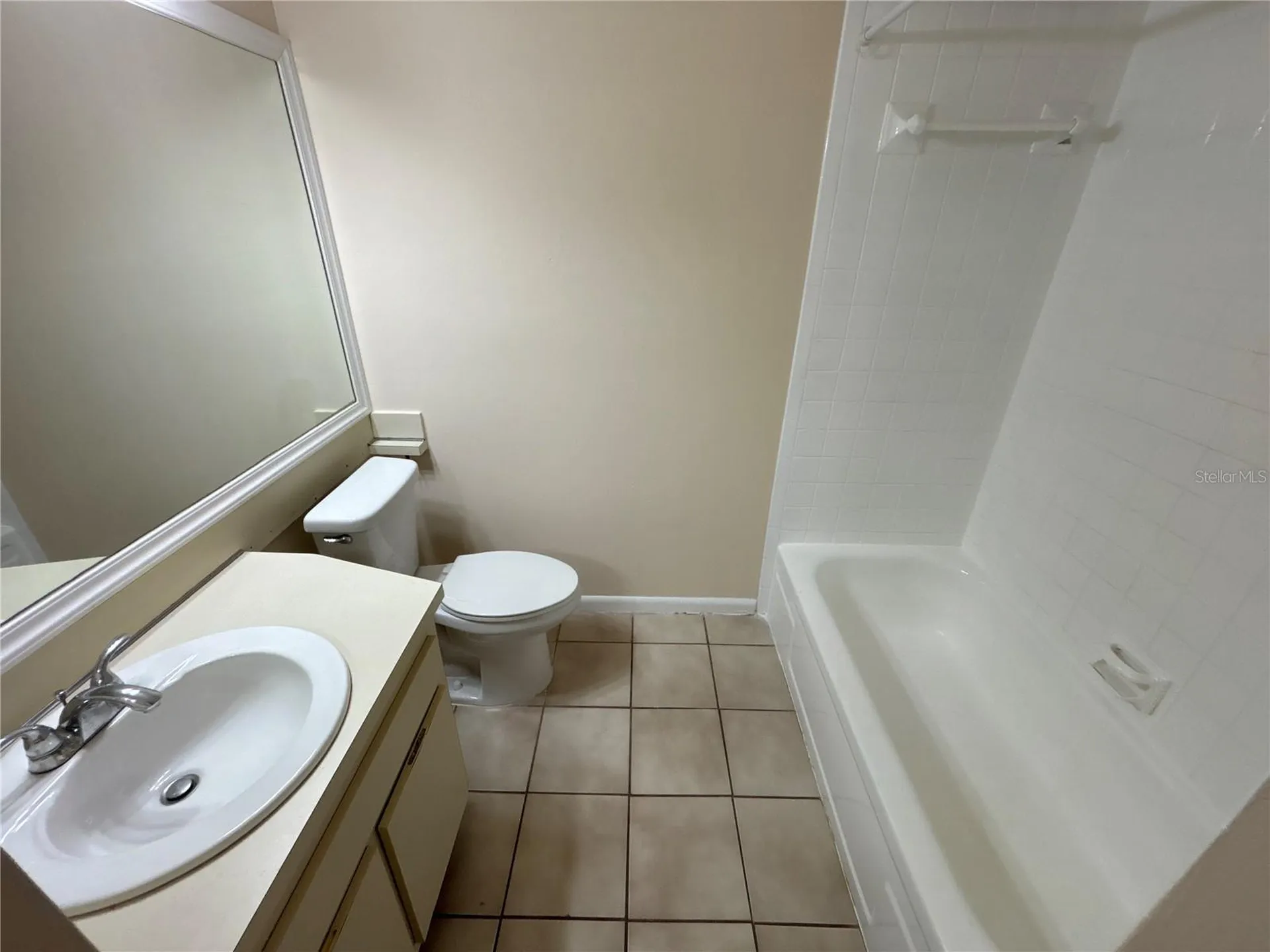 5169 Vineland Road Orlando FL 32811