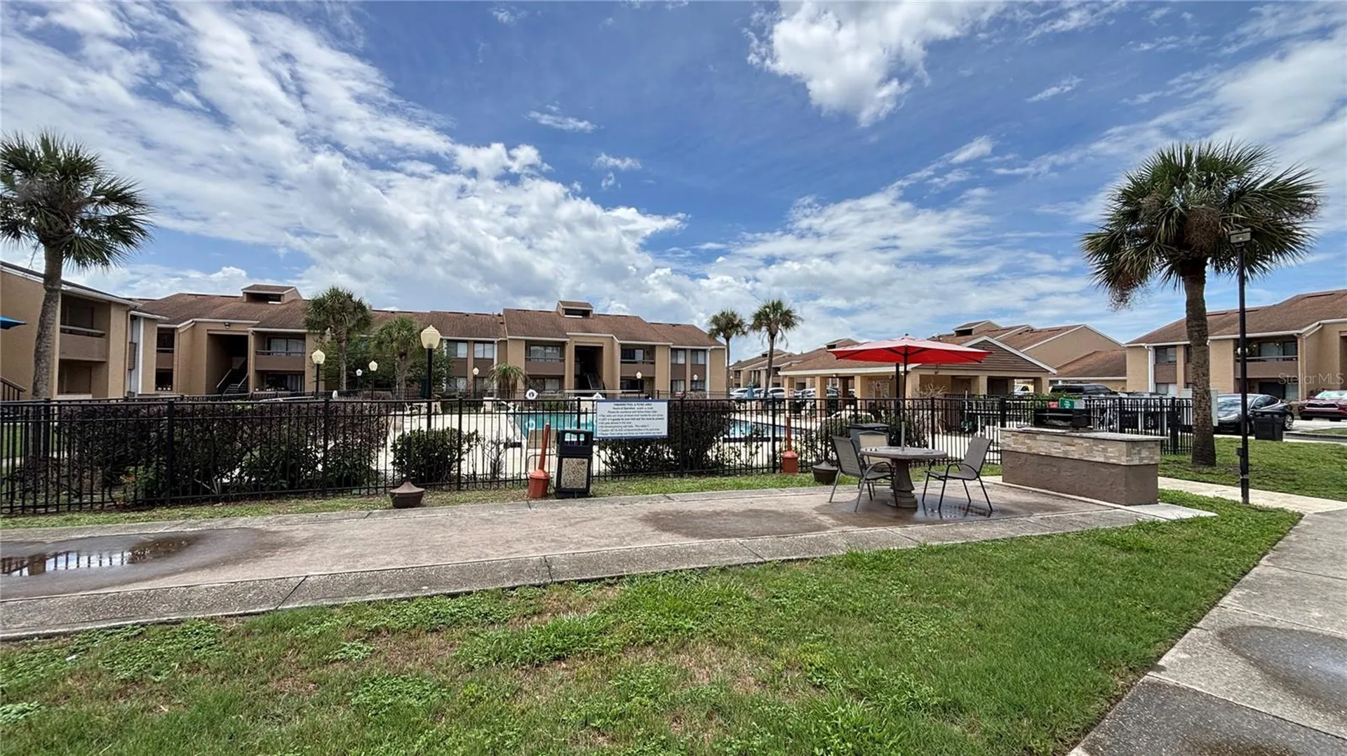 5169 Vineland Road Orlando FL 32811