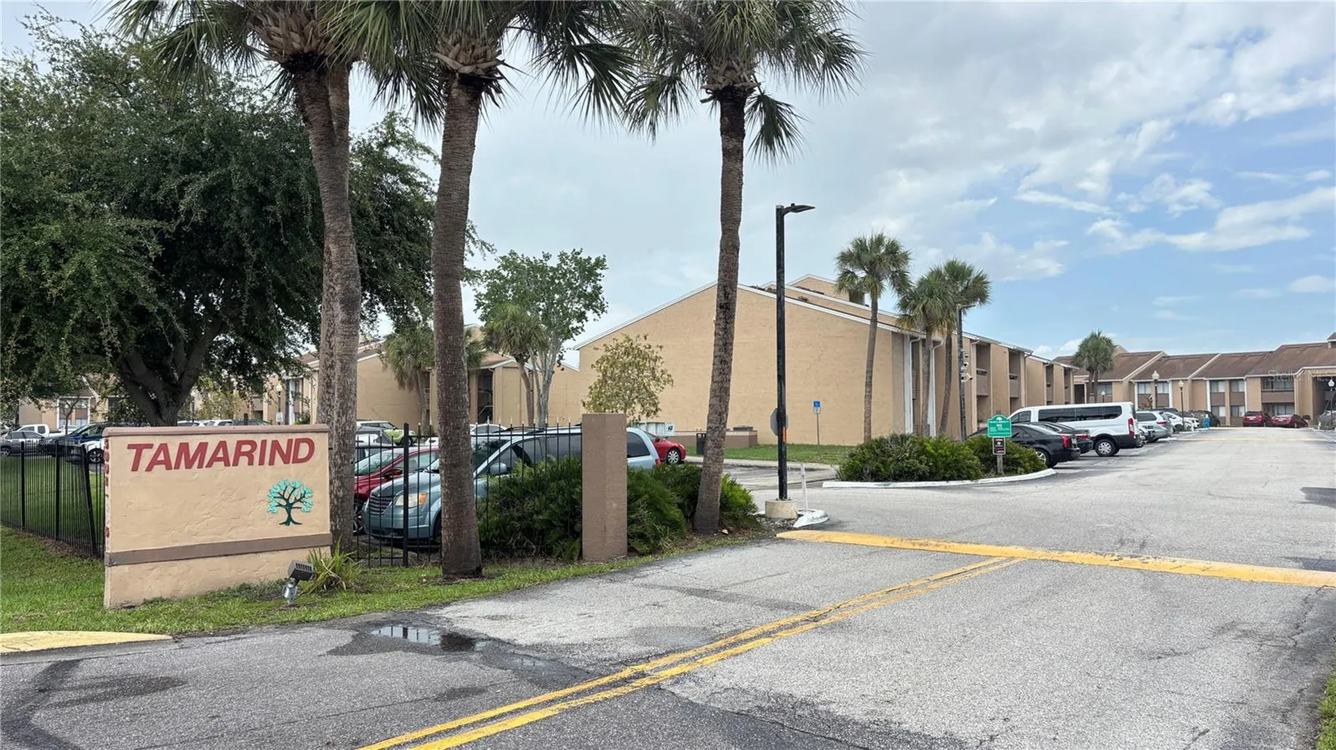 5169 Vineland Road Orlando FL 32811