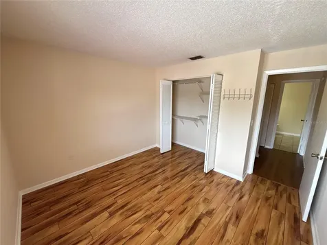 5169 Vineland Road Orlando FL 32811