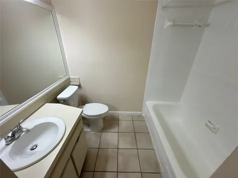 5169 Vineland Road Orlando FL 32811