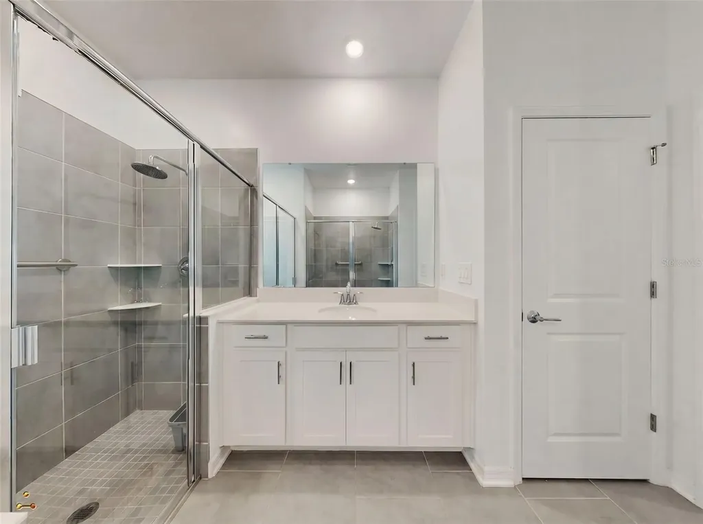 6084 Claystone Way Mount Dora FL 32757