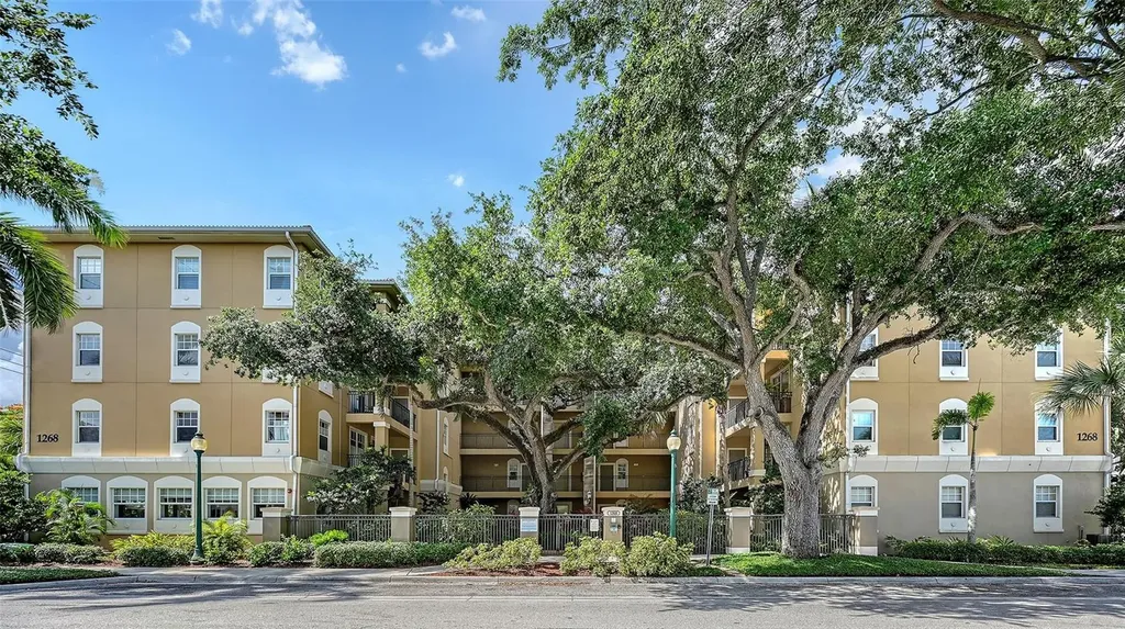1268 11th Street Sarasota FL 34236