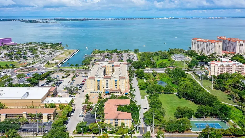 1268 11th Street Sarasota FL 34236