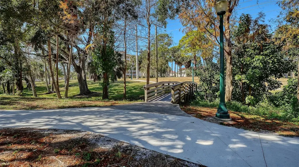 1268 11th Street Sarasota FL 34236