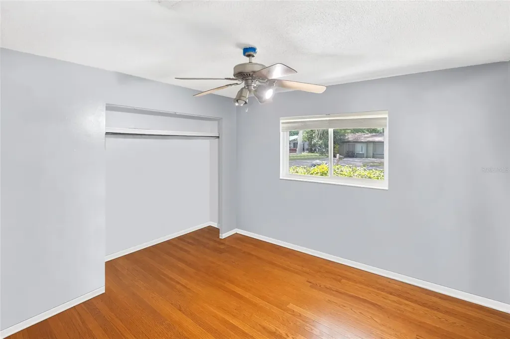 1915 NW 42nd Place Gainesville FL 32605