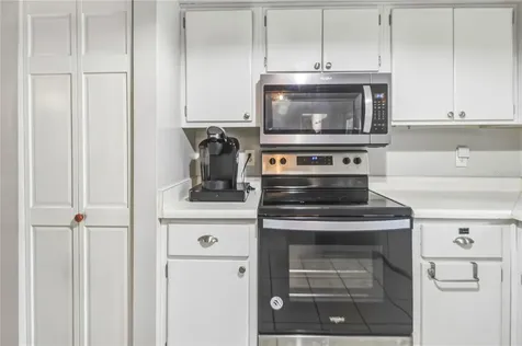 1915 NW 42nd Place Gainesville FL 32605