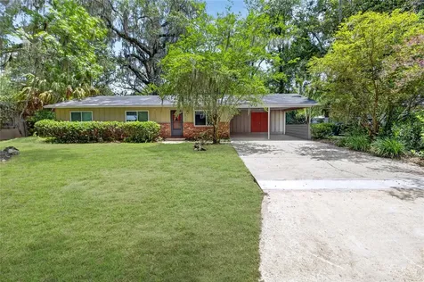 1915 NW 42nd Place Gainesville FL 32605