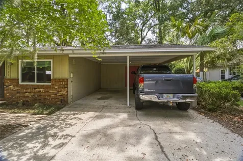 1915 NW 42nd Place Gainesville FL 32605