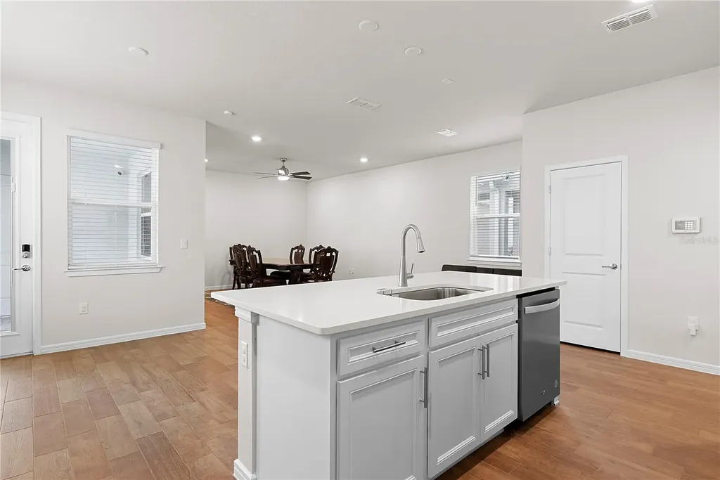 14250 Lanikai Beach Drive Orlando FL 32827