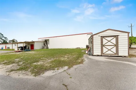 17313 NE Us Highway 301 Waldo FL 32694