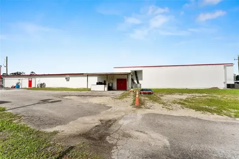 17313 NE Us Highway 301 Waldo FL 32694