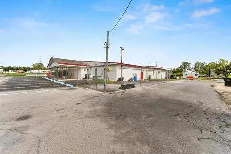 17313 NE Us Highway 301 Waldo FL 32694