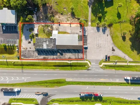 17313 NE Us Highway 301 Waldo FL 32694