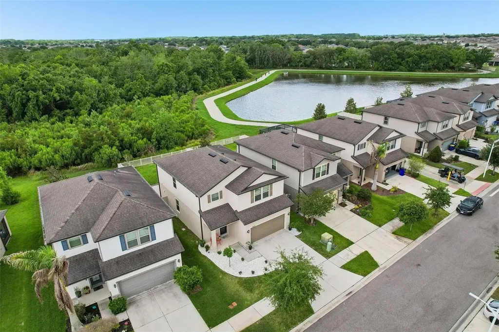 7673 Yale Harbor Drive Wesley Chapel FL 33545