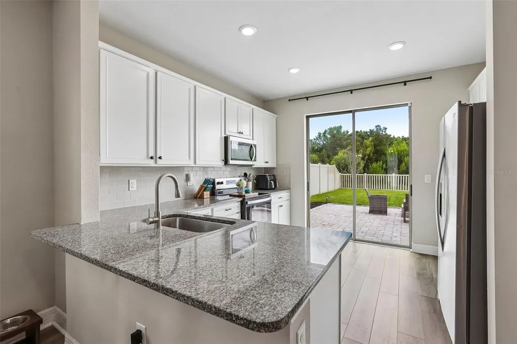 7673 Yale Harbor Drive Wesley Chapel FL 33545