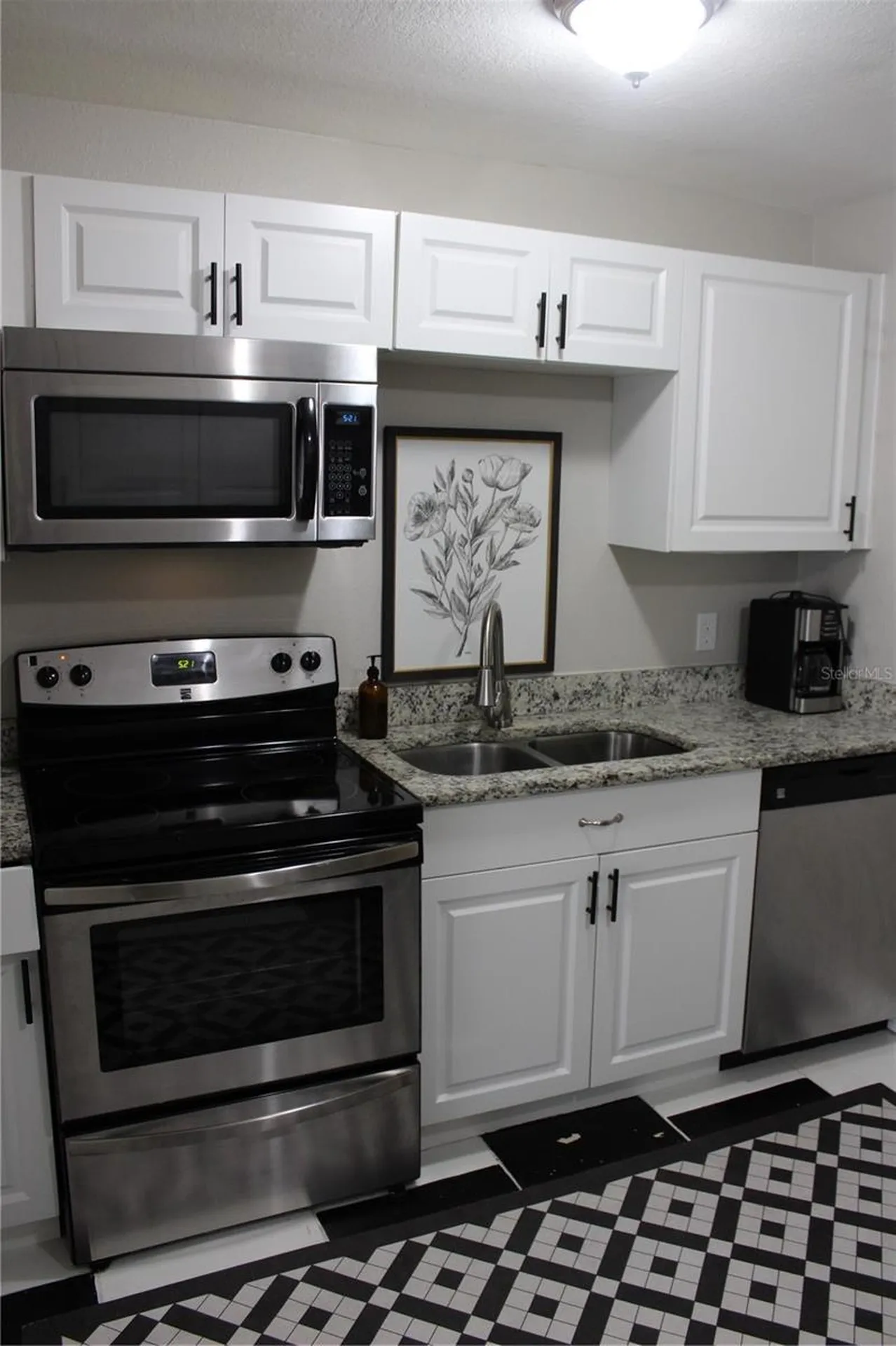 6014 Cedar Street NE St Petersburg FL 33703