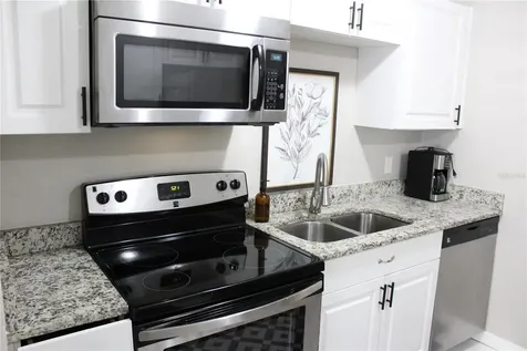 6014 Cedar Street NE St Petersburg FL 33703