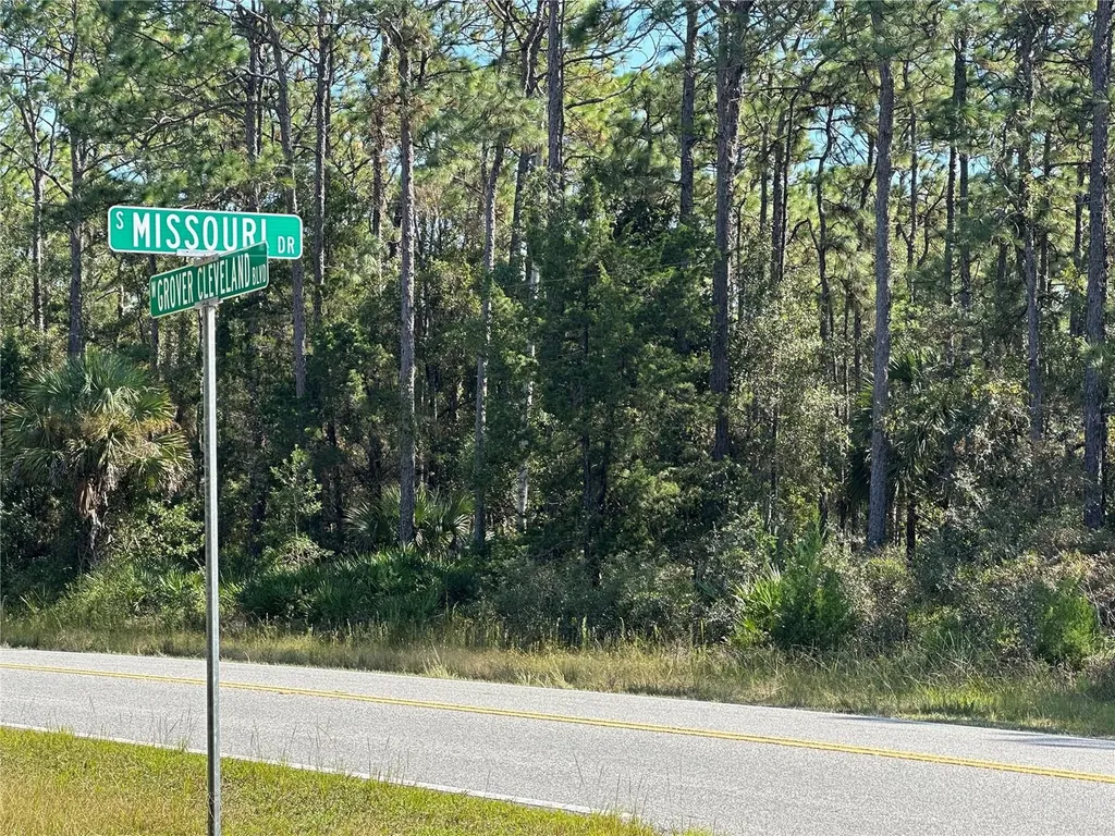 4025 S Missouri Street Homosassa FL 34448