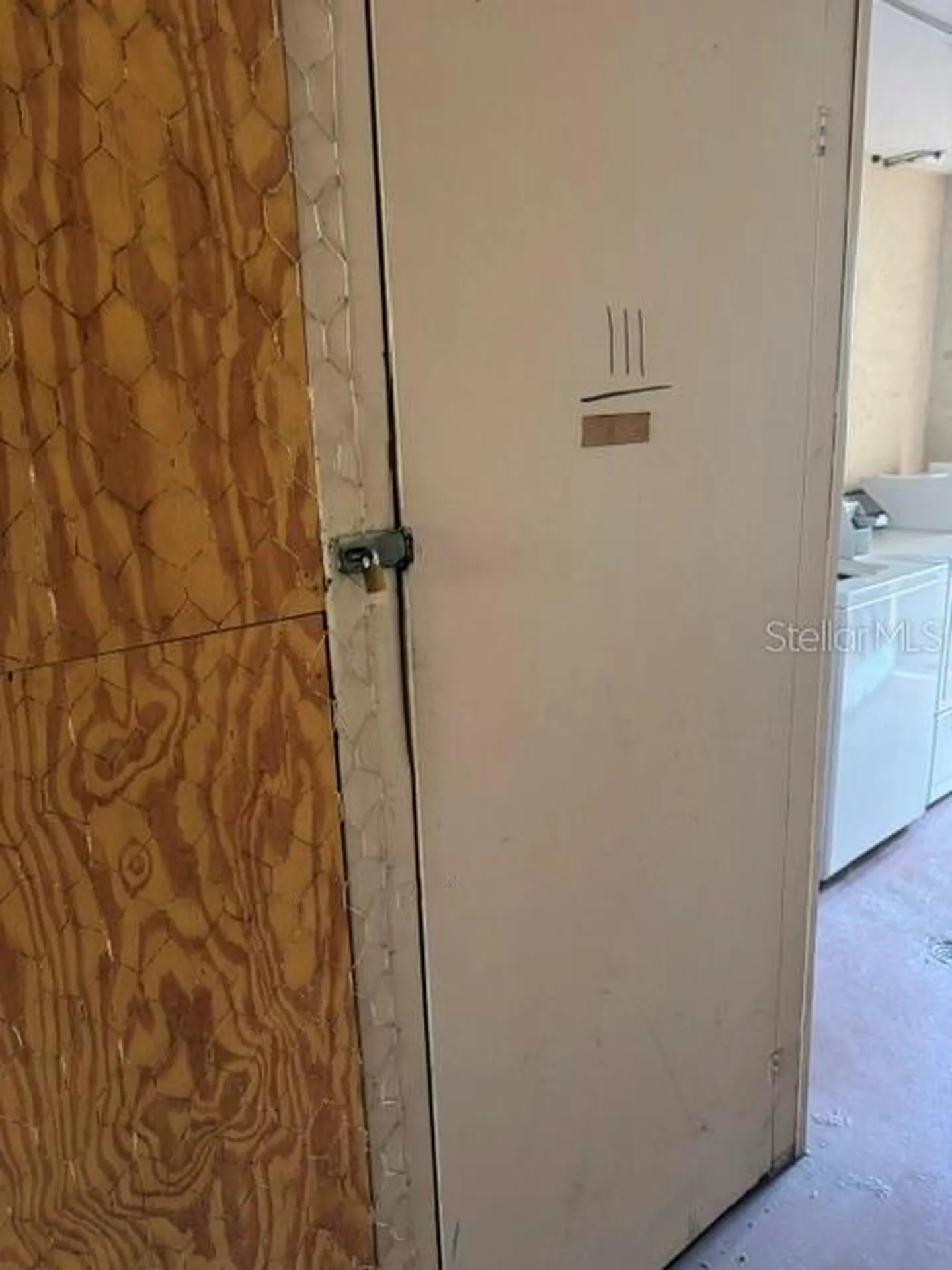 300 Base Avenue E Venice FL 34285