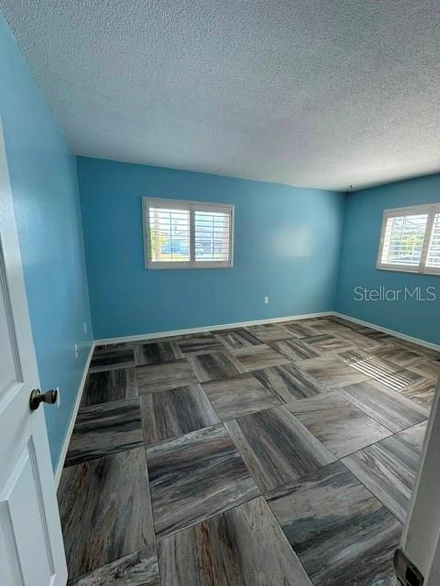 300 Base Avenue E Venice FL 34285