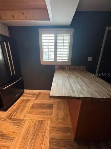 300 Base Avenue E Venice FL 34285