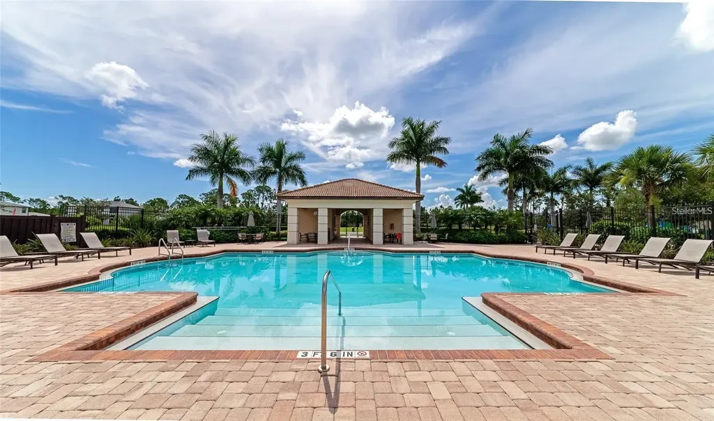 1907 Bottlebrush Way North Port FL 34289