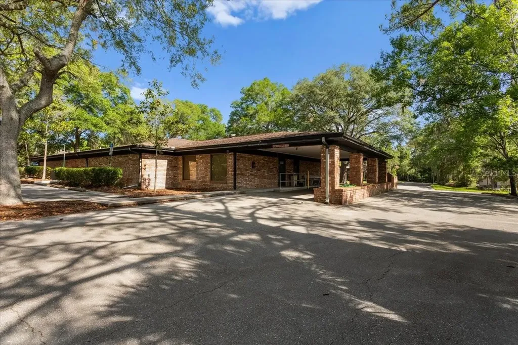 7019 NW 11th Place Gainesville FL 32605