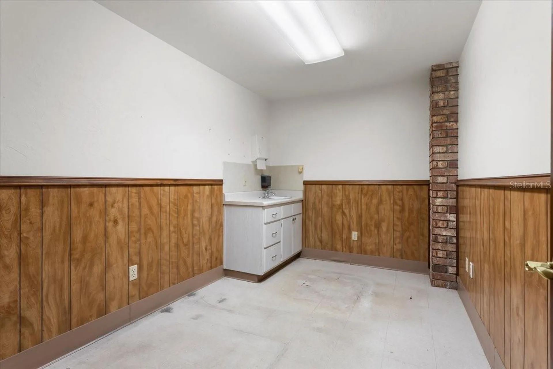 7019 NW 11th Place Gainesville FL 32605