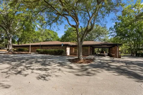 7019 NW 11th Place Gainesville FL 32605